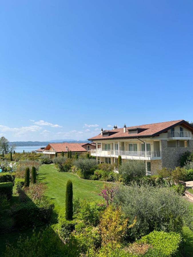シルミオーネCasa Della Reginaアパートメント エクステリア 写真