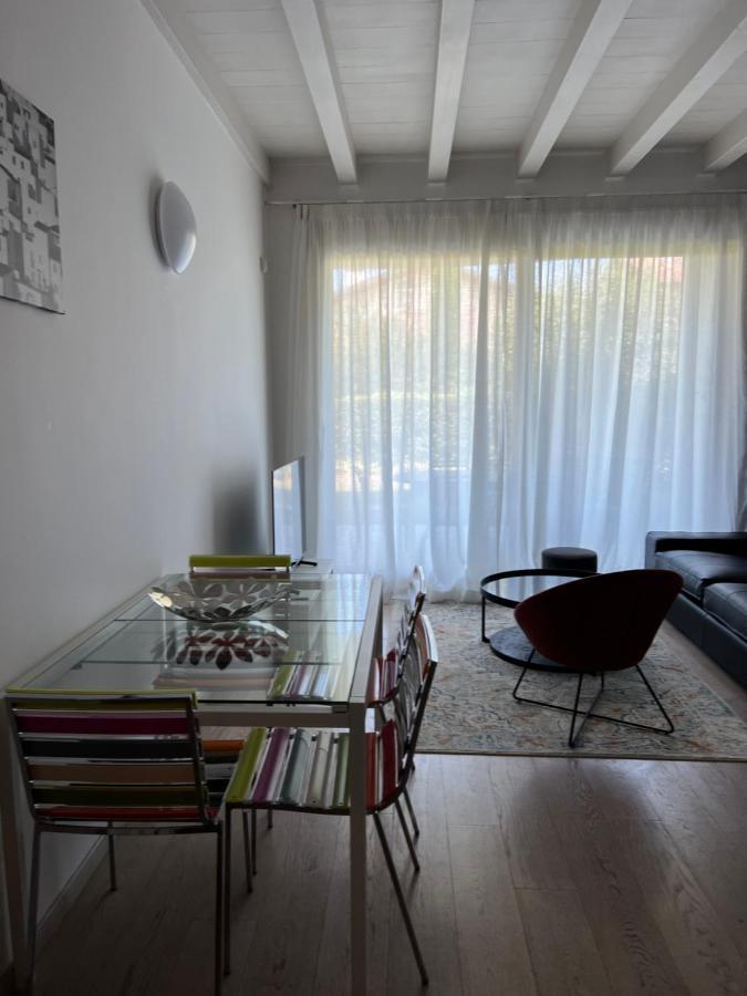 シルミオーネCasa Della Reginaアパートメント エクステリア 写真